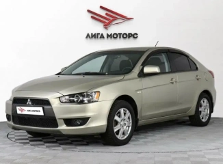 Mitsubishi Lancer